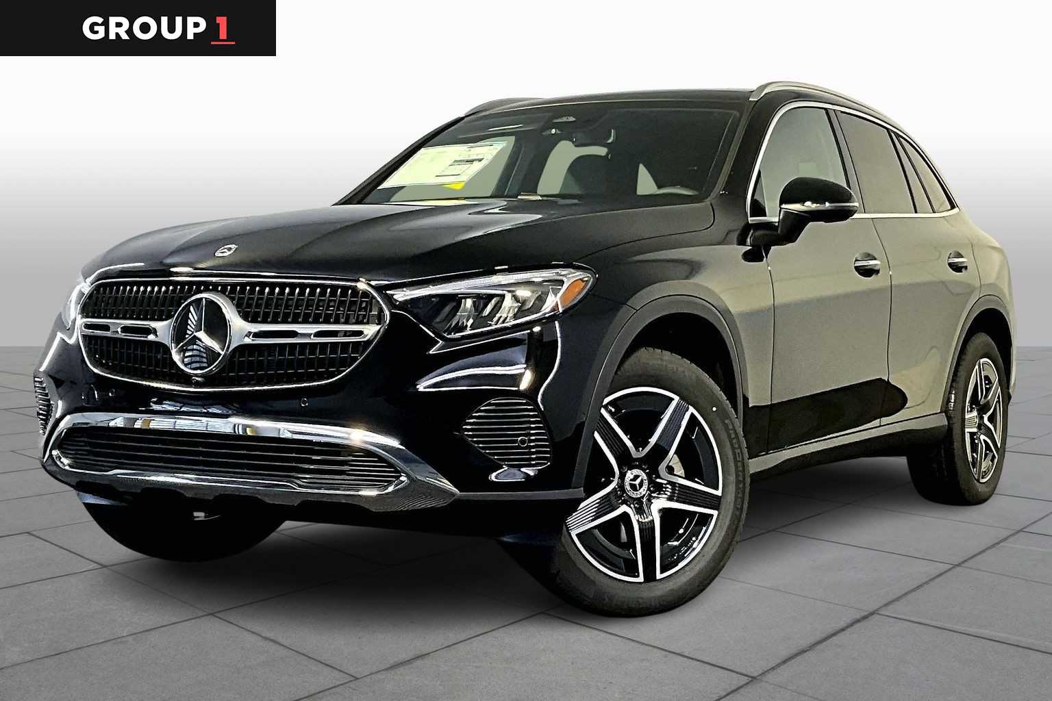 2026 Mercedes-Benz GLC Base's photo
