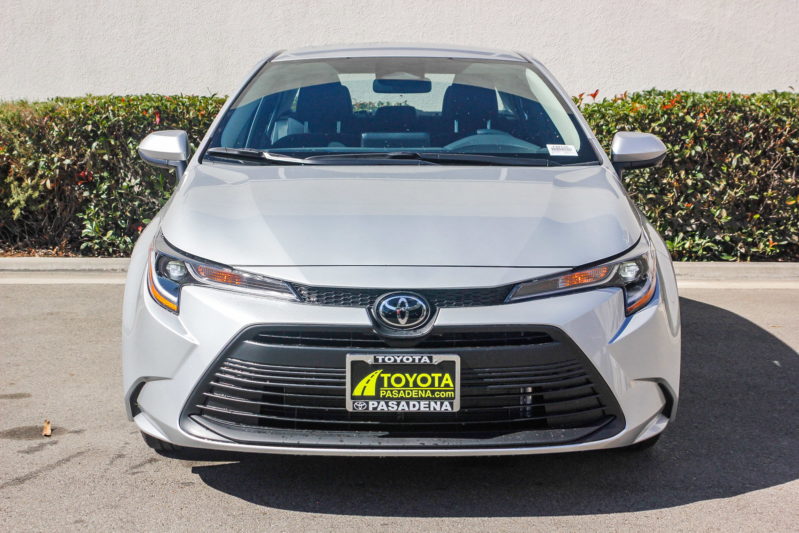 2026 Toyota Corolla LE photo 2