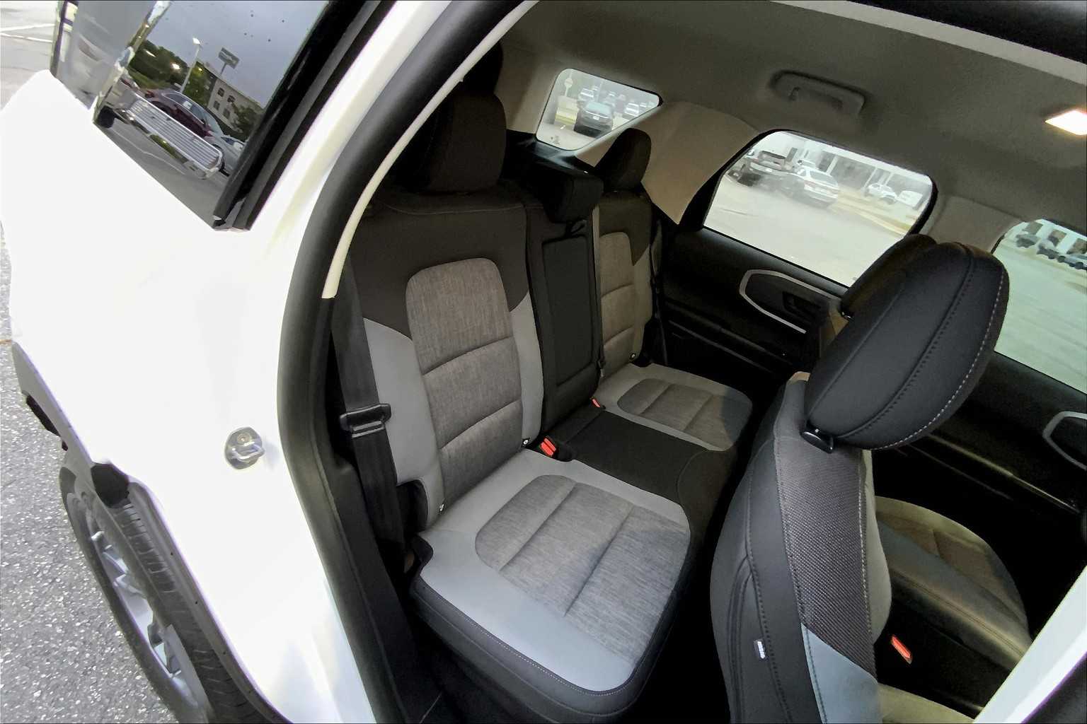2024 Ford Bronco Sport Big Bend photo 16