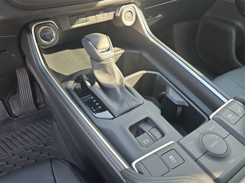 2025 Toyota Highlander Hybrid XLE photo 26