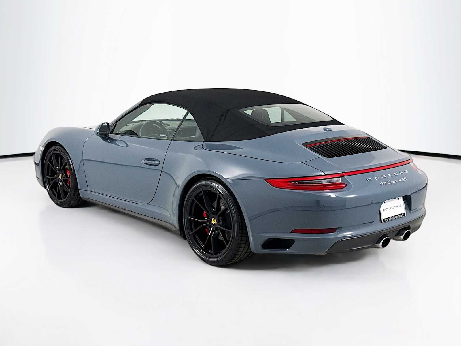 2017 Porsche 911 4S Cabriolet photo 3