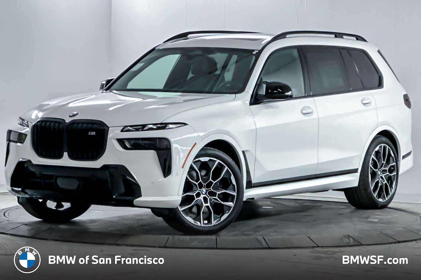 2026 BMW X7 M60i's photo