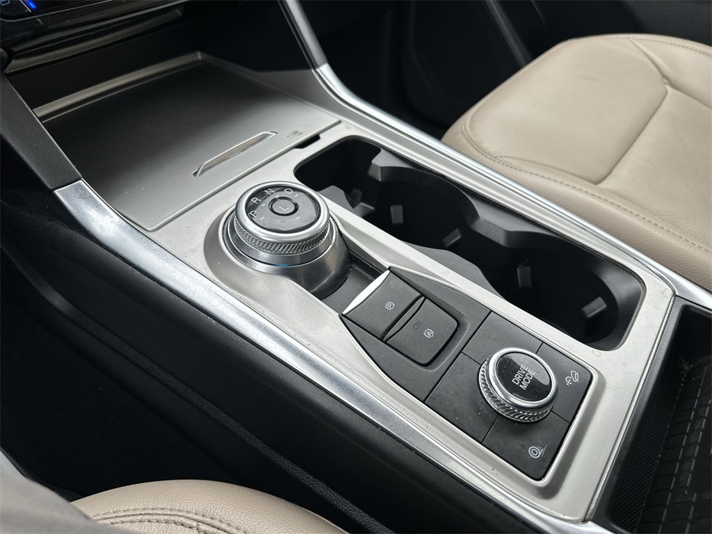 2022 Ford Explorer Limited photo 20