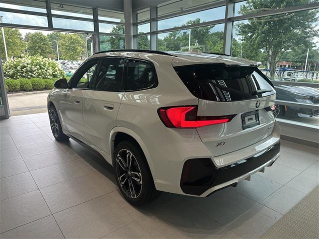 2025 Bmw X1 XDrive28i photo 4