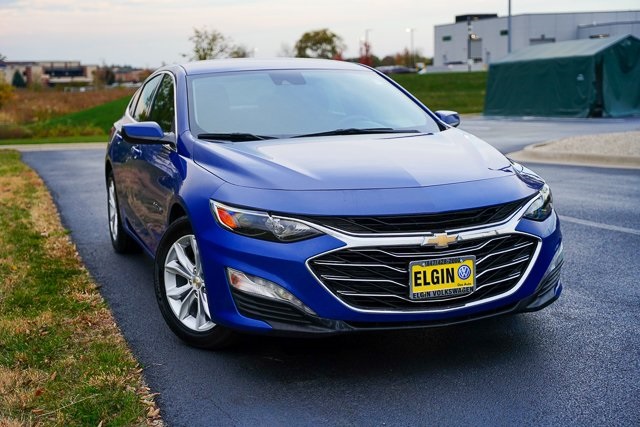 2023 Chevrolet Malibu 1LT photo 3