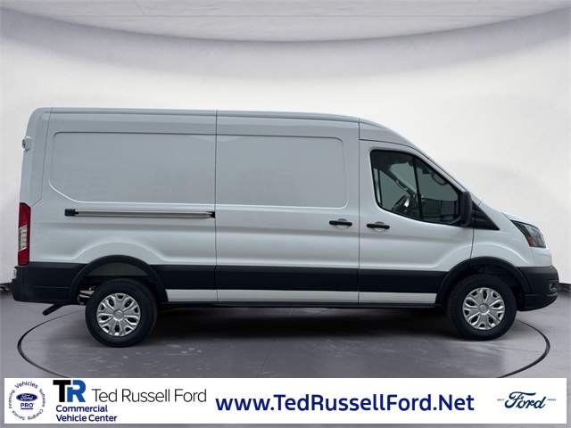 2026 Ford Transit Cargo Van photo 4