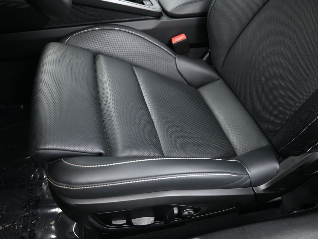 2025 Porsche 911 photo 21