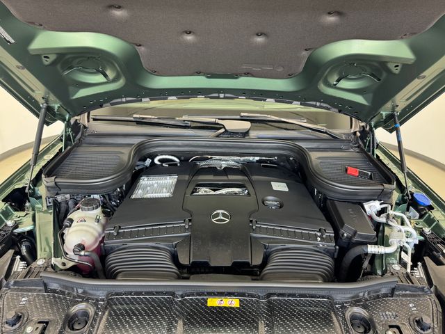 2026 Mercedes Benz GLS 580 4MATIC photo 8