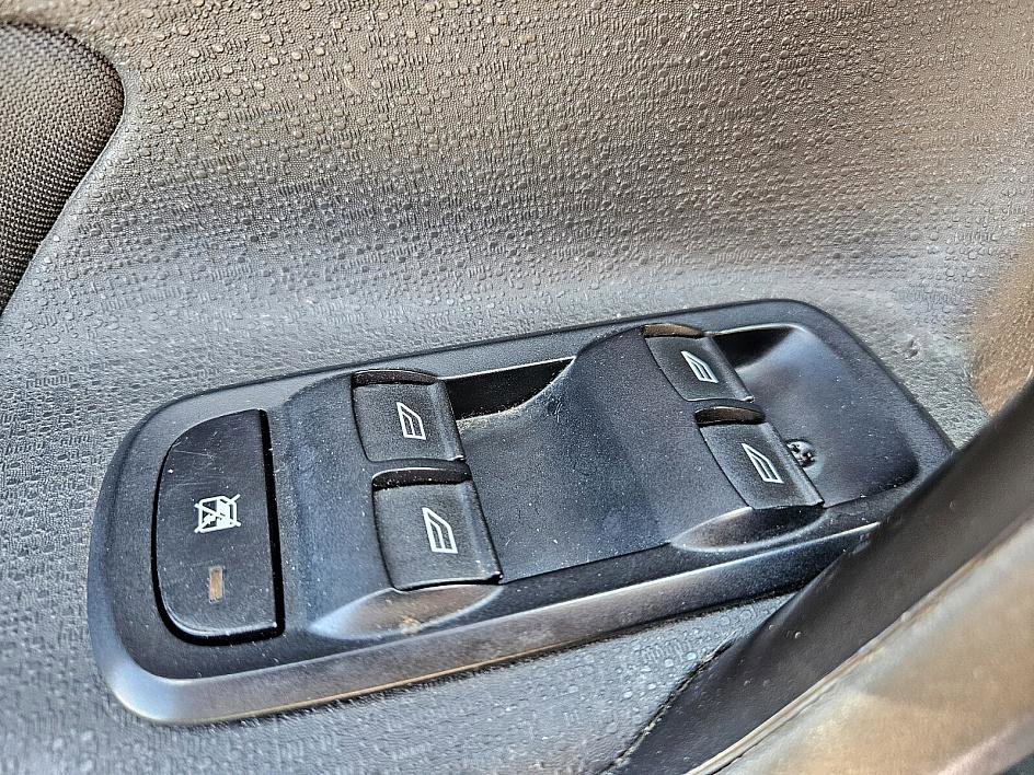 2019 Ford Fiesta SE photo 27