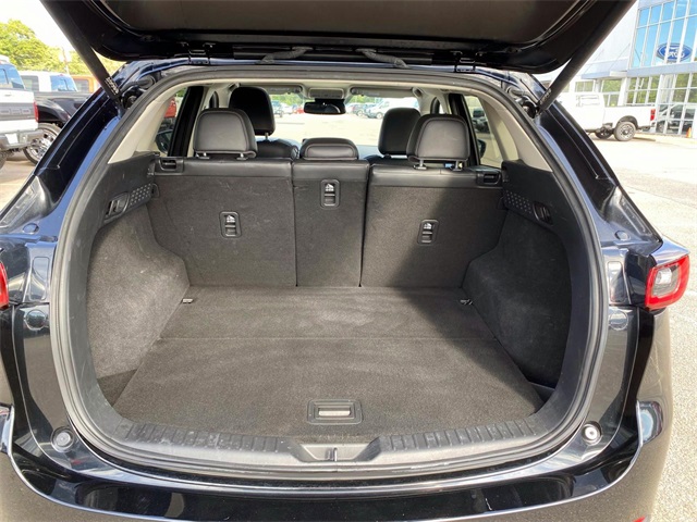 2023 Mazda CX-5 2.5 S Preferred photo 5