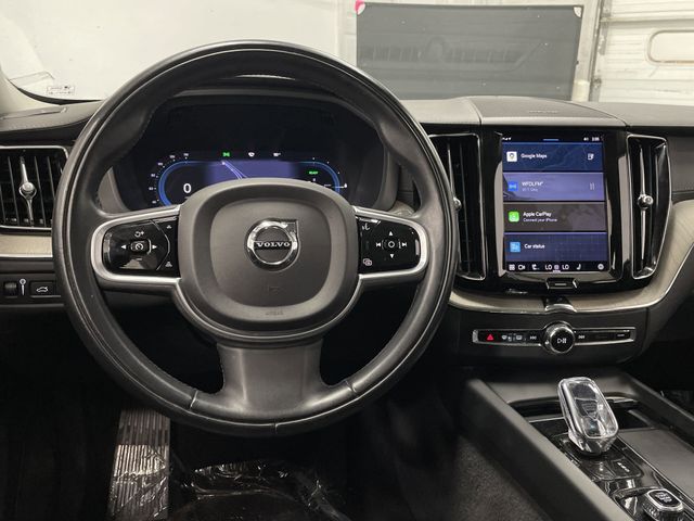 2022 Volvo XC60 Recharge Hybrid T8 Inscription photo 4
