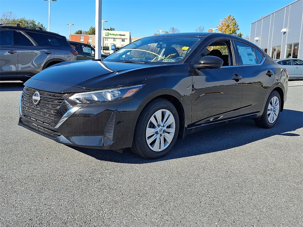 2025 Nissan Sentra S photo 2