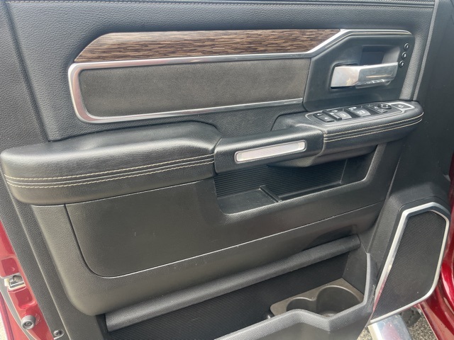 2019 Ram 2500 Laramie photo 6