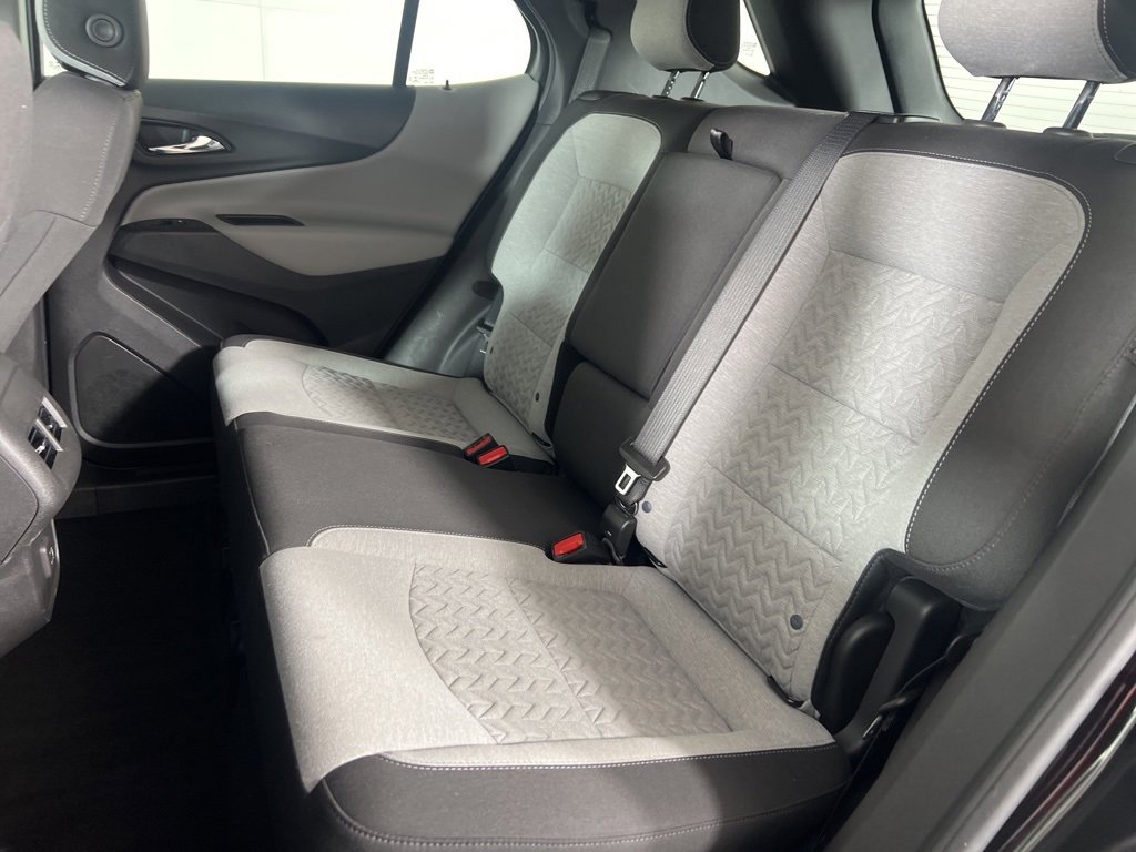 2023 Chevrolet Equinox LS photo 25