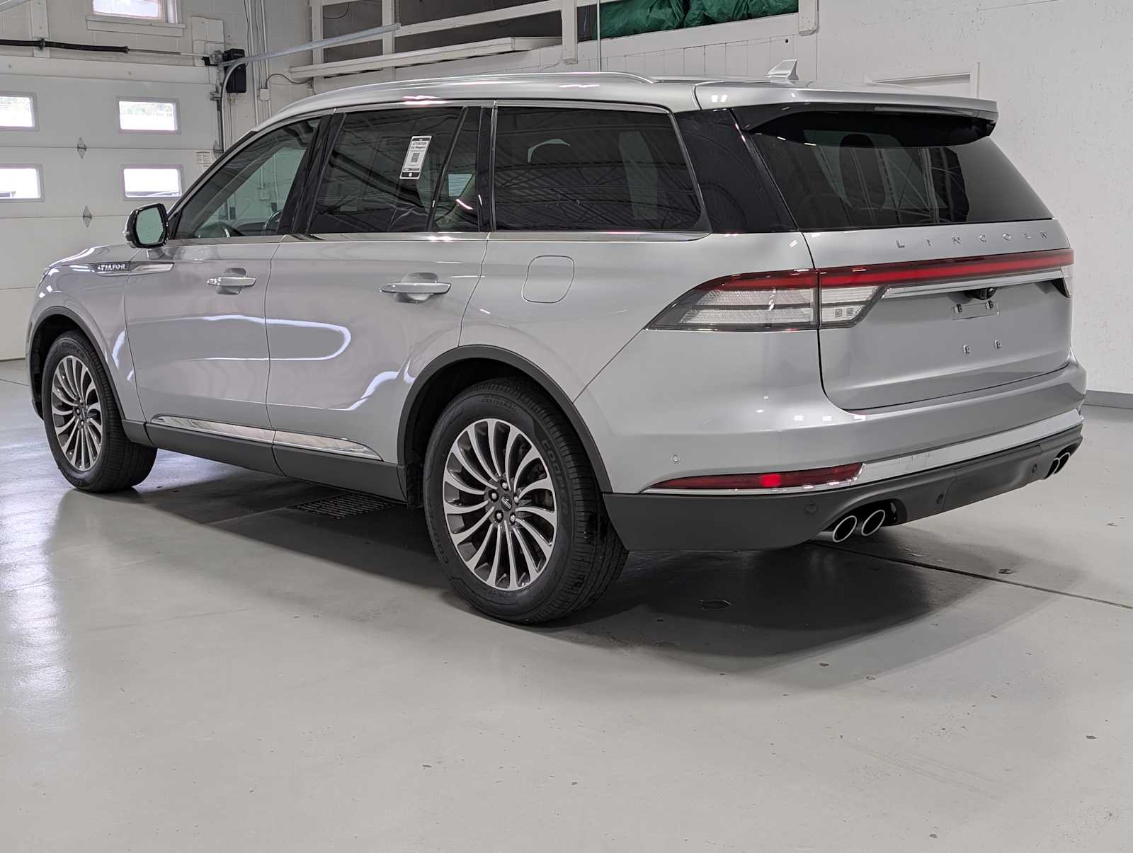 2020 Lincoln Aviator Reserve photo 9