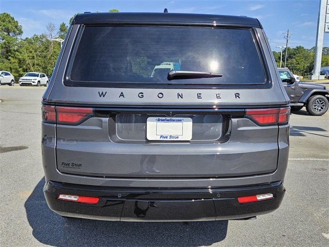 2025 Jeep Wagoneer Series II Overland photo 13