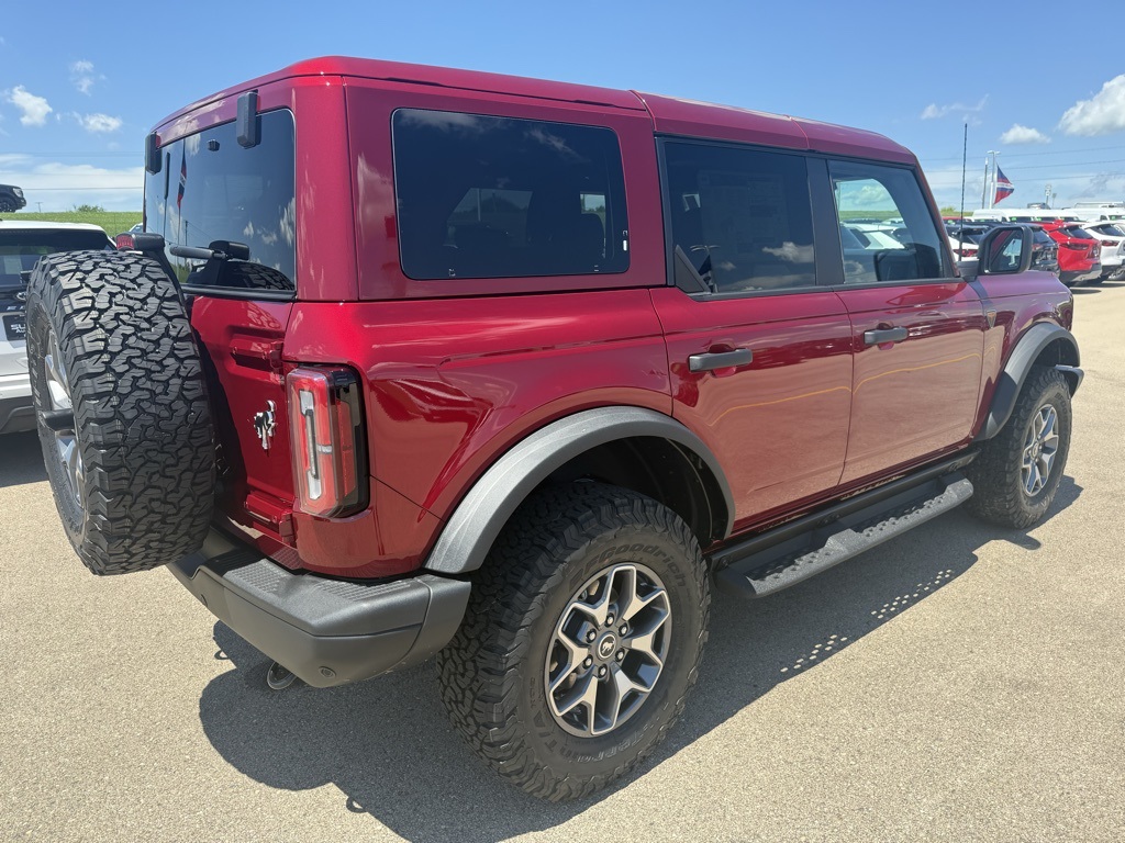 2025 Ford Bronco Badlands photo 4