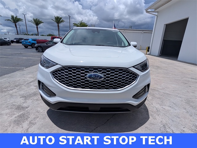 2024 Ford Edge SEL photo 3