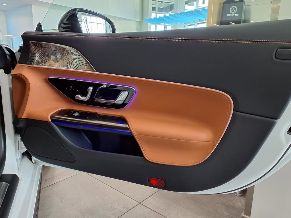 2025 Mercedes Benz AMG GT 43 photo 21