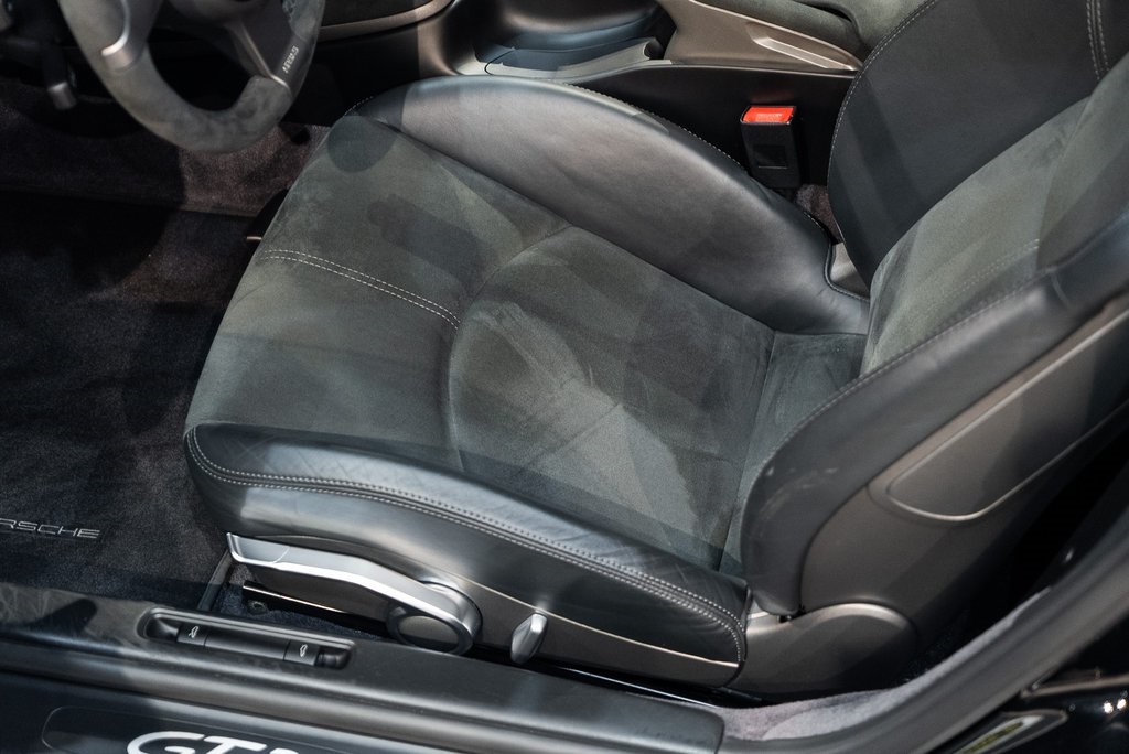 2010 Porsche 911 GT3 photo 20