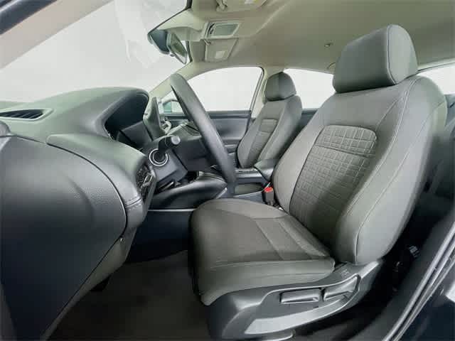 2025 Honda HR-V LX photo 19