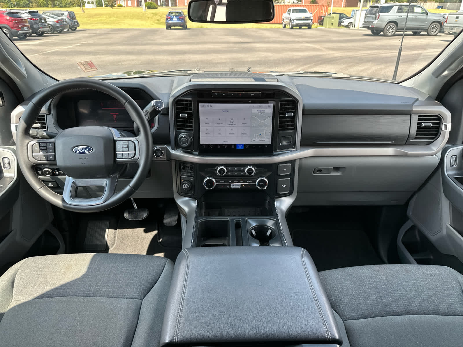 2024 Ford F-150 XLT photo 12