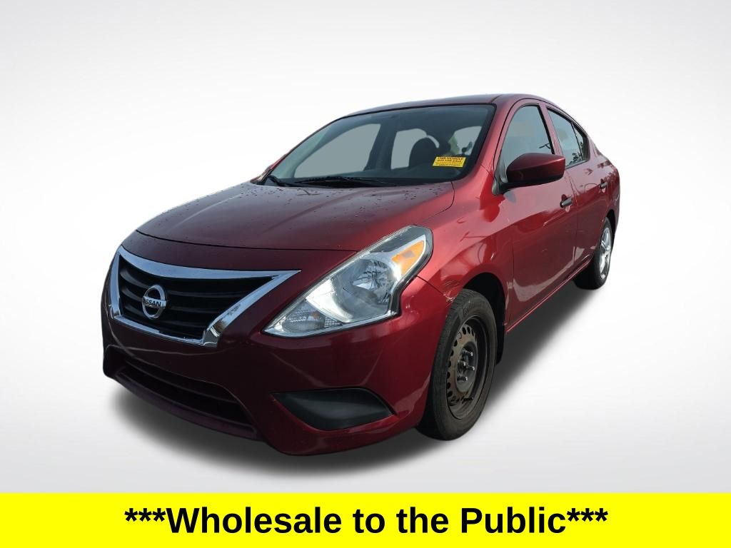 2017 Nissan Versa Sedan S Plus