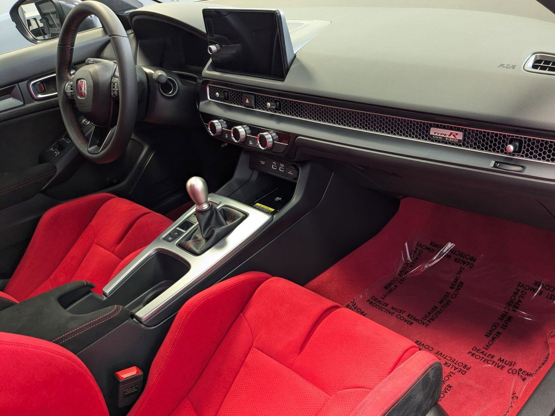 2025 Honda Civic Type R photo 13