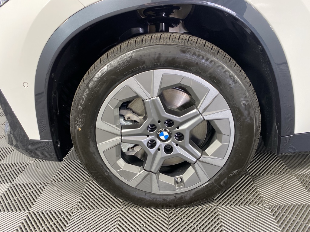 2025 Bmw X1 XDrive28i photo 4