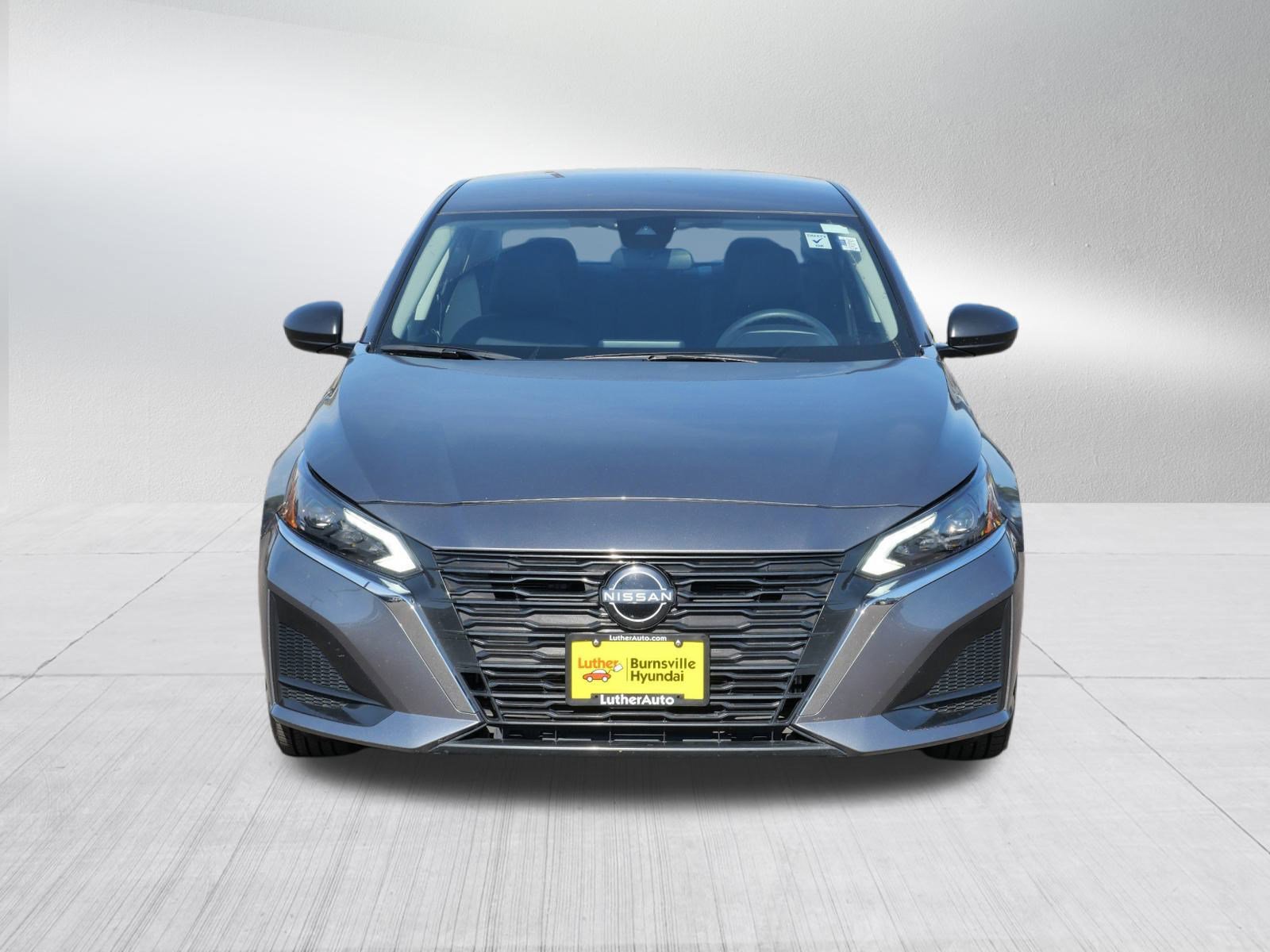 2024 Nissan Altima 2.5 S photo 2