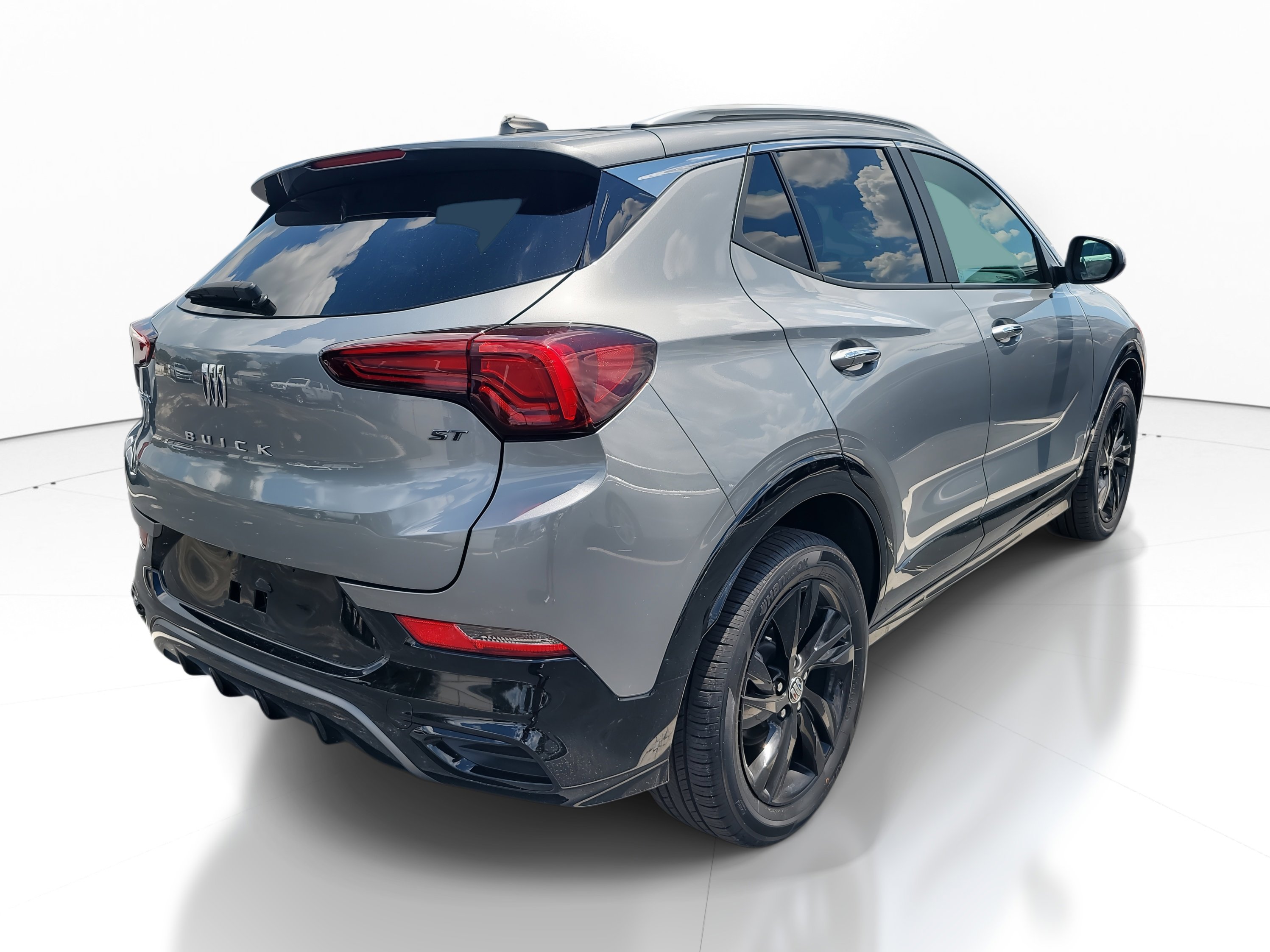 2024 Buick Encore GX Sport Touring photo 4