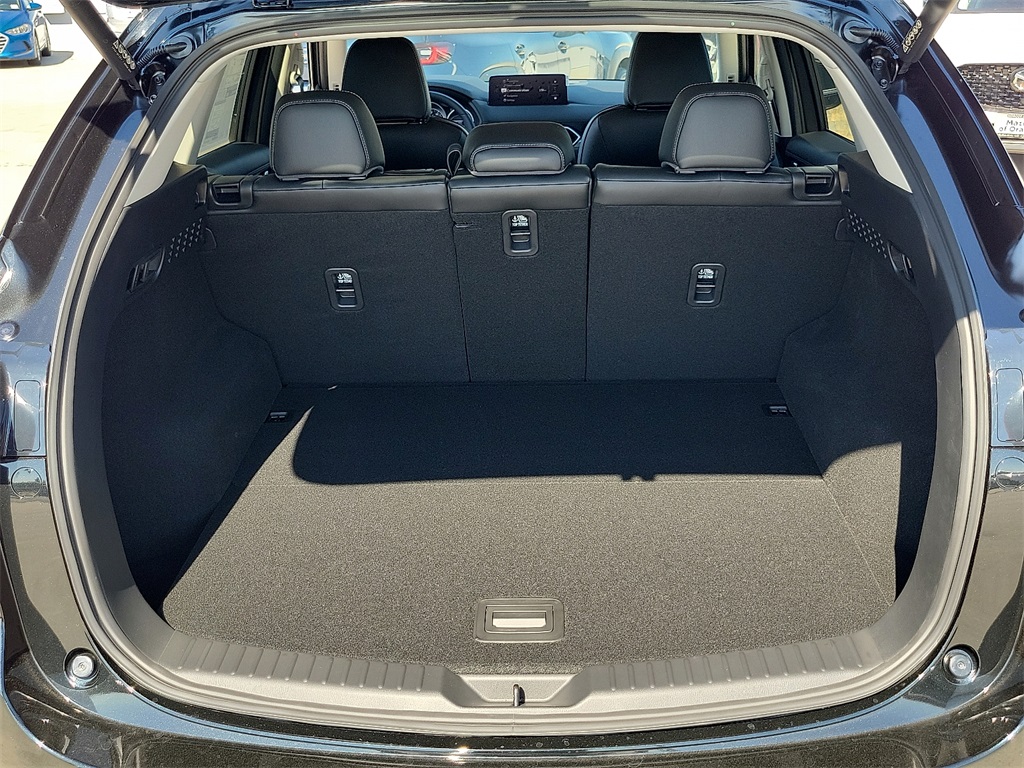 2025 Mazda CX-5 2.5 S Preferred photo 17