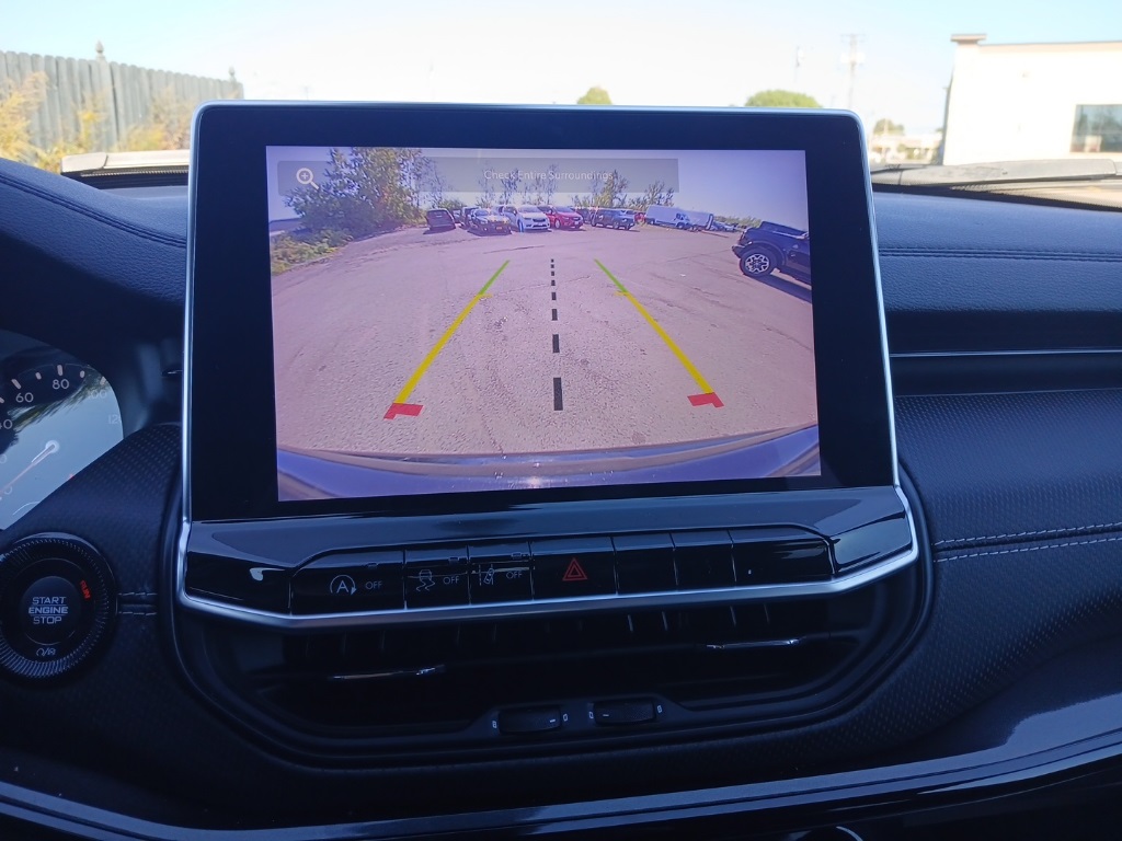 2023 Jeep Compass North Edition Latitude photo 13
