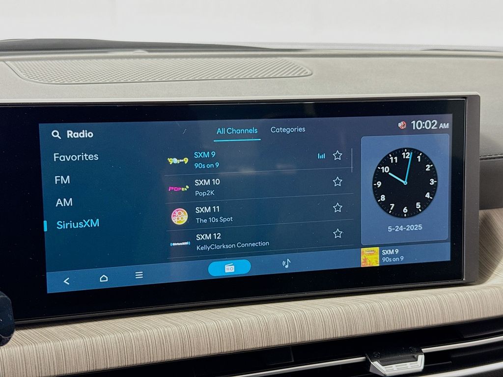 2025 Hyundai Sonata Hybrid SEL photo 14