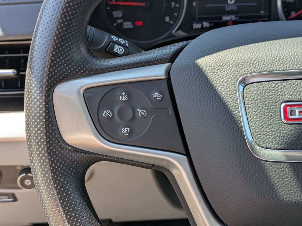 2024 Gmc Terrain SLE photo 16
