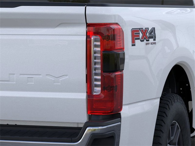 2025 Ford F-250 photo 21