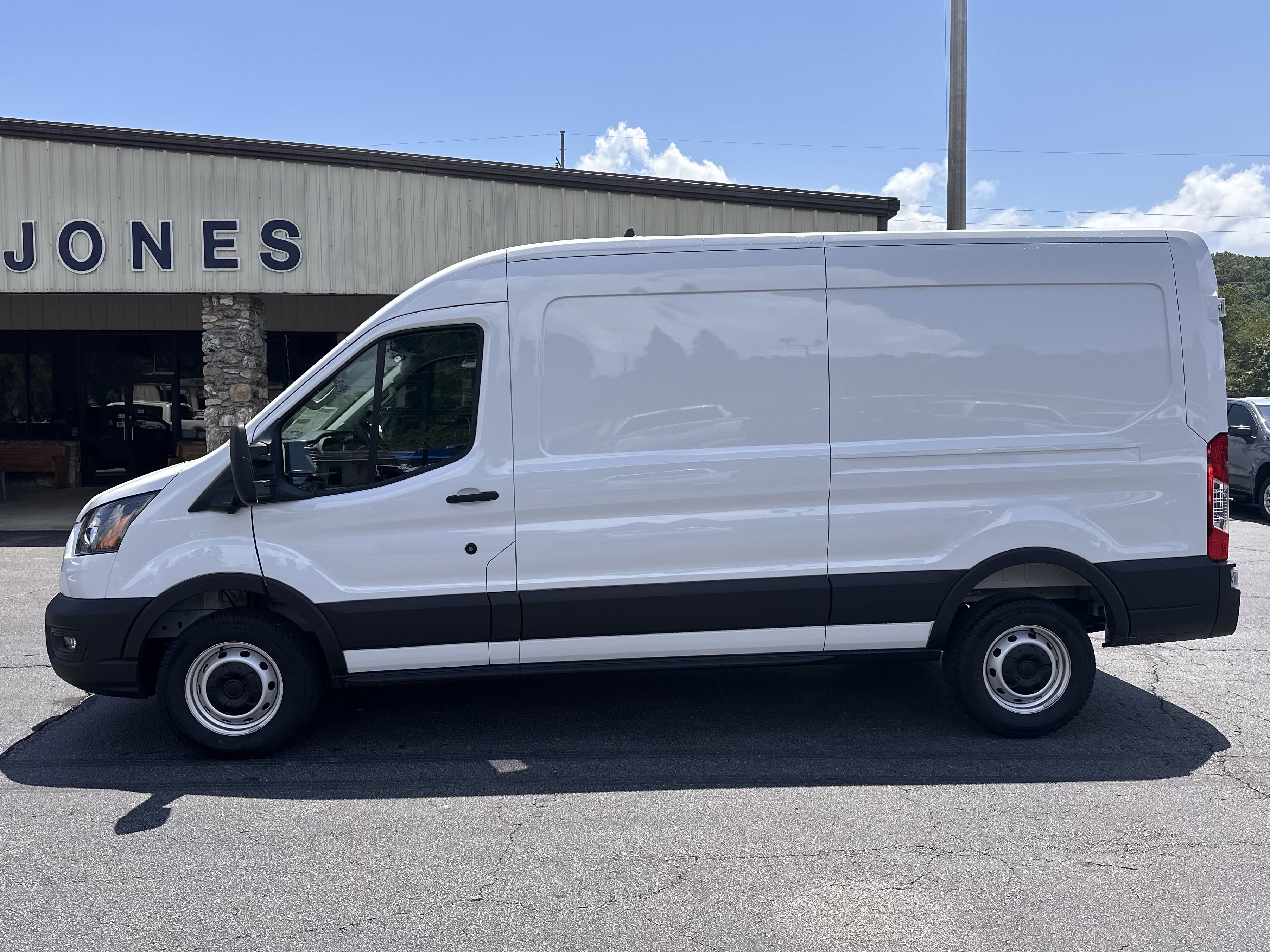 2025 Ford Transit Van Base's photo