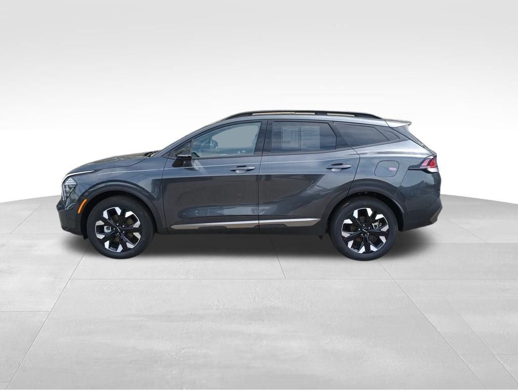 2024 Kia Sportage X-Line photo 2