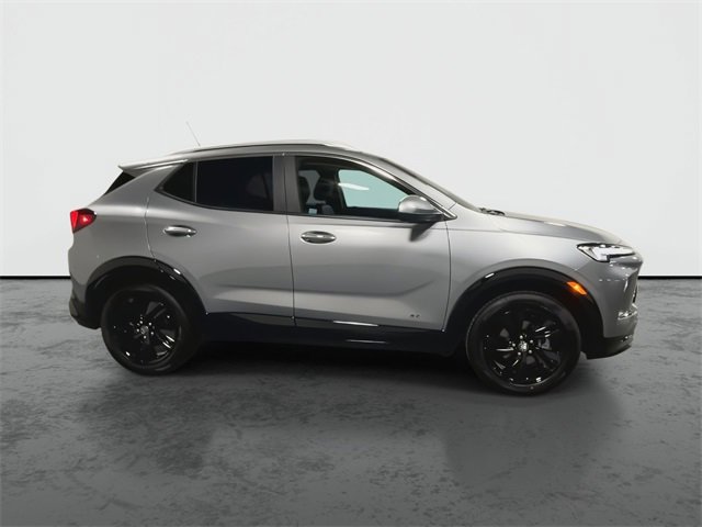 2025 Buick Encore GX Sport Touring photo 2