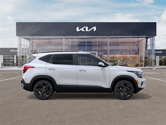 2026 Kia Seltos EX photo 6
