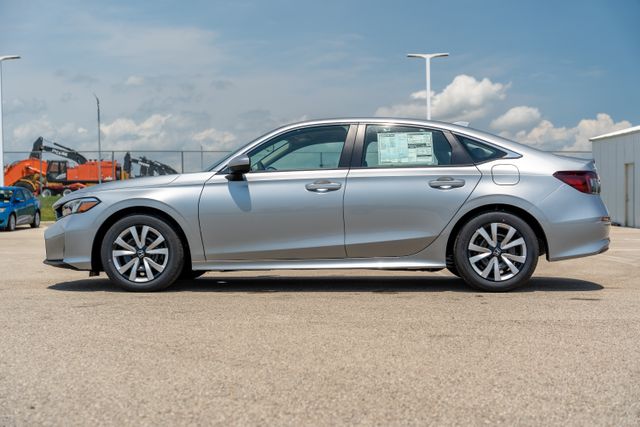 2026 Honda Civic LX photo 4