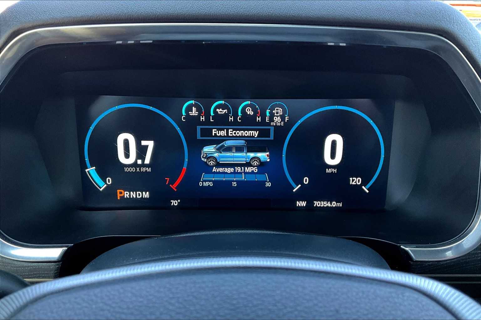 2022 Ford F-150 Platinum photo 25
