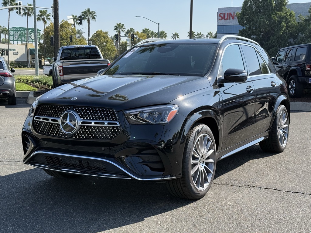 2025 Mercedes Benz GLE 580 4MATIC photo 2
