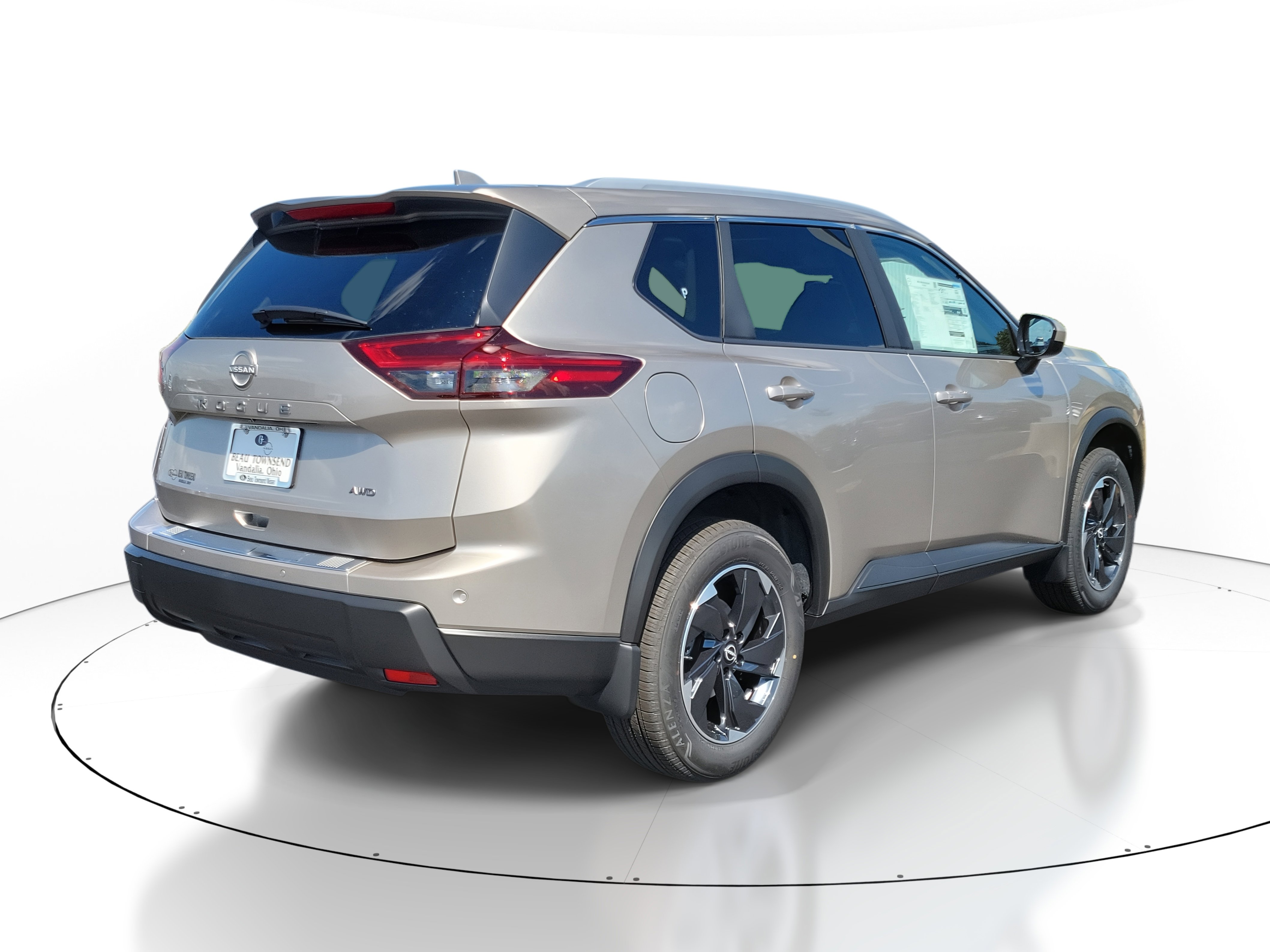 2026 Nissan Rogue SV photo 3