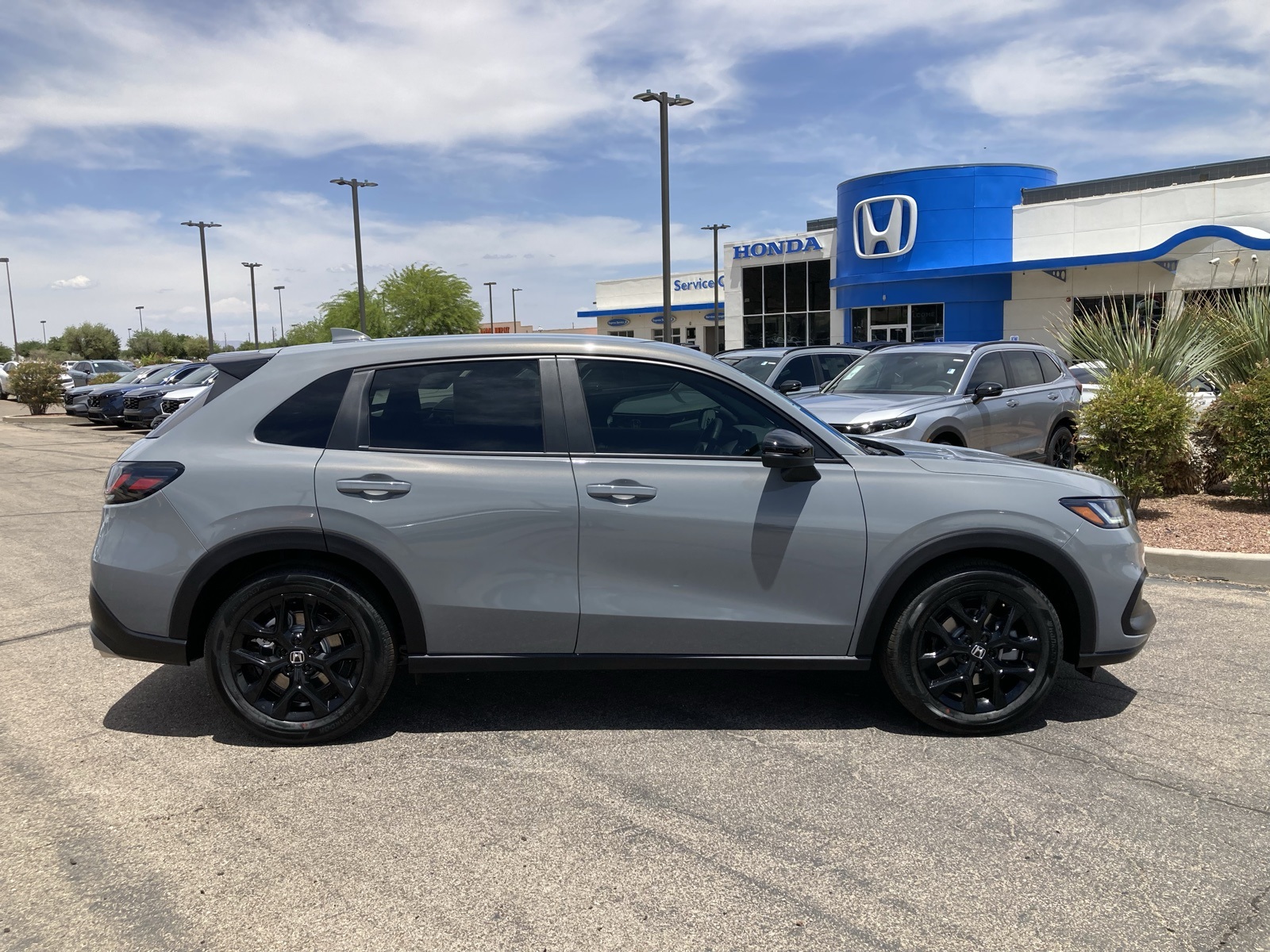 2025 Honda HR-V Sport photo 4