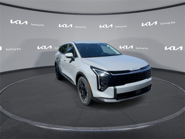 2026 Kia Sportage EX photo 3