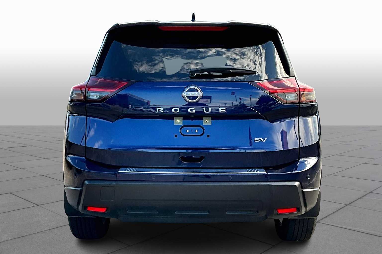 2024 Nissan Rogue SV photo 4