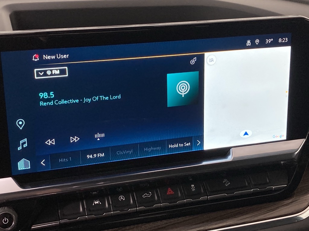 2023 Chevrolet Silverado 1500 LT photo 3