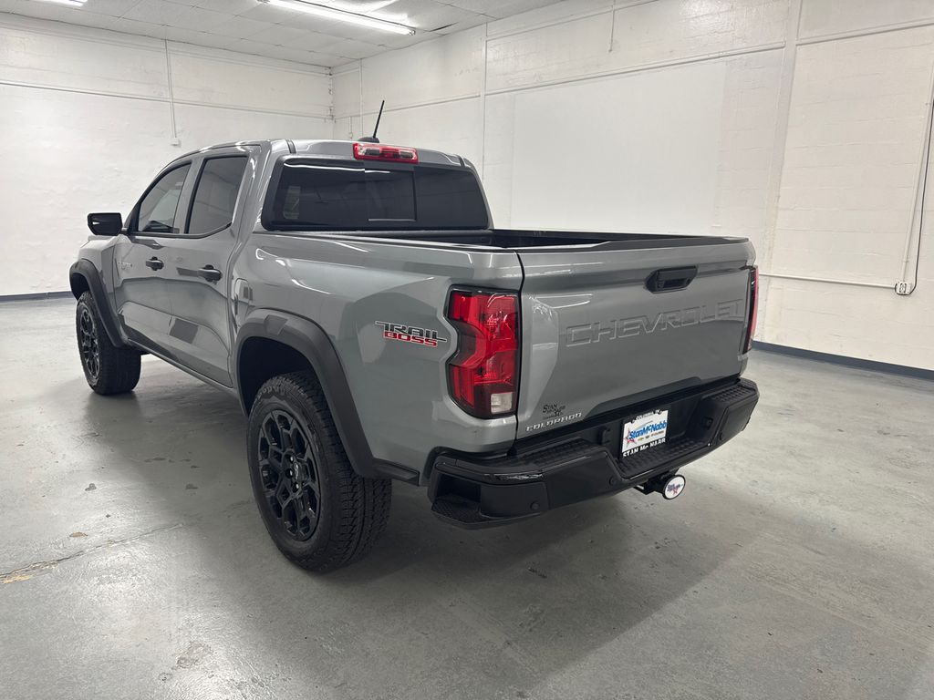 2026 Chevrolet Colorado Trail Boss photo 3
