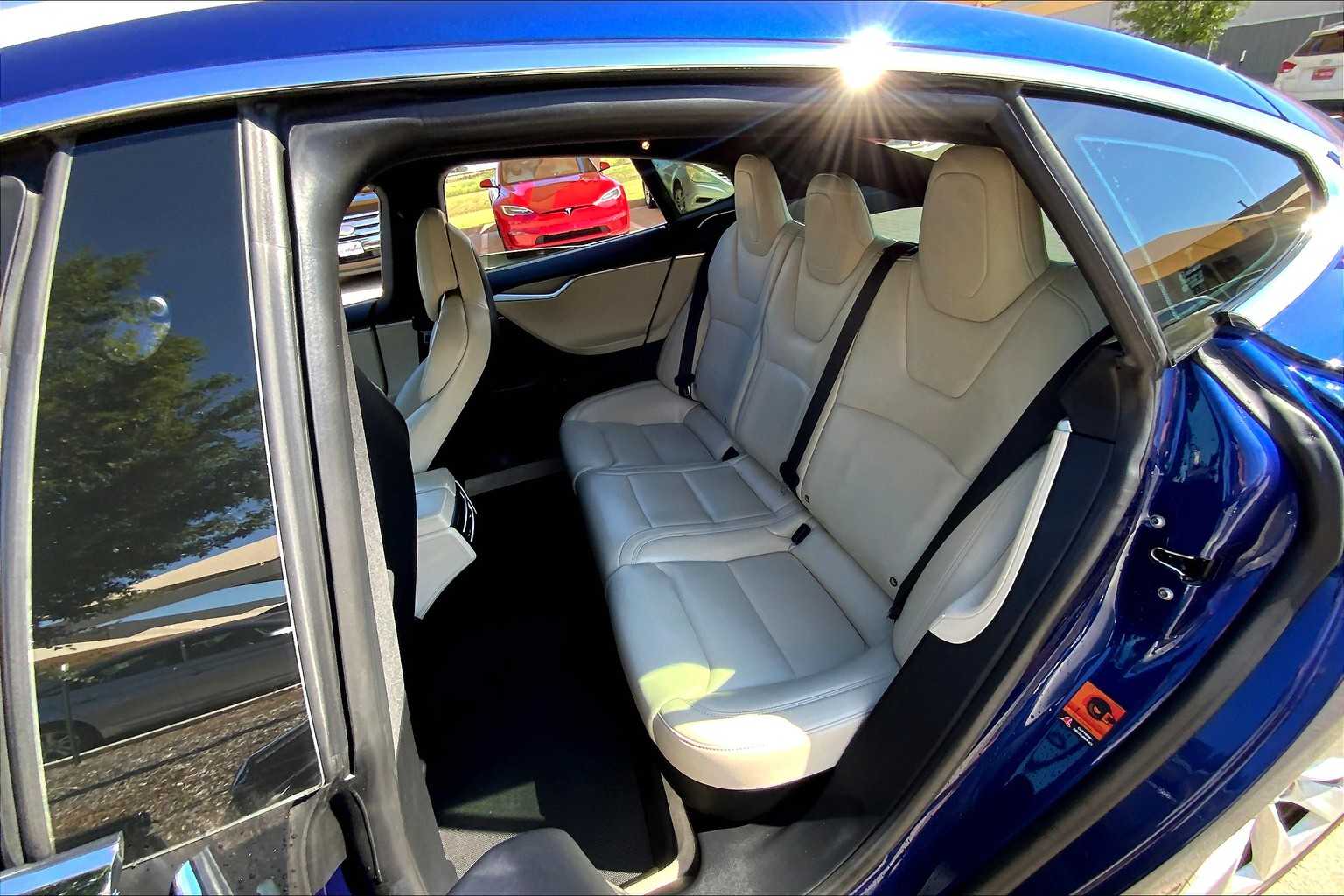 2017 Tesla Model S 100D AWD photo 20